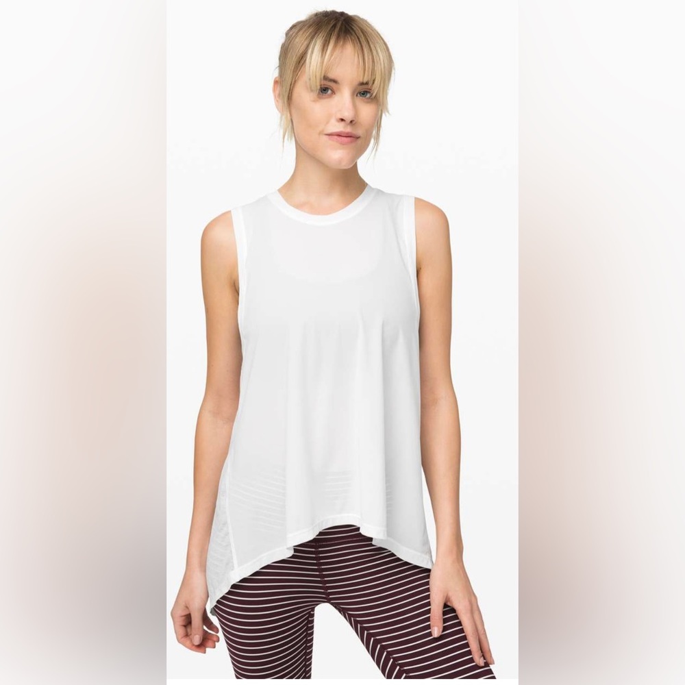 Lululemon Athletica Tops Lululemon Tan White sz 10